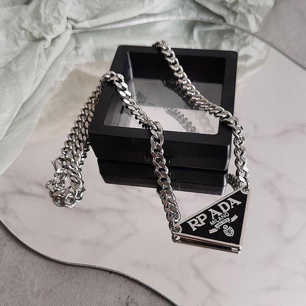 Mxbeauty Kalung Korea Manis Vintage Pesta Untuk Anak Perempuan Huruf Bahan Titanium Steel