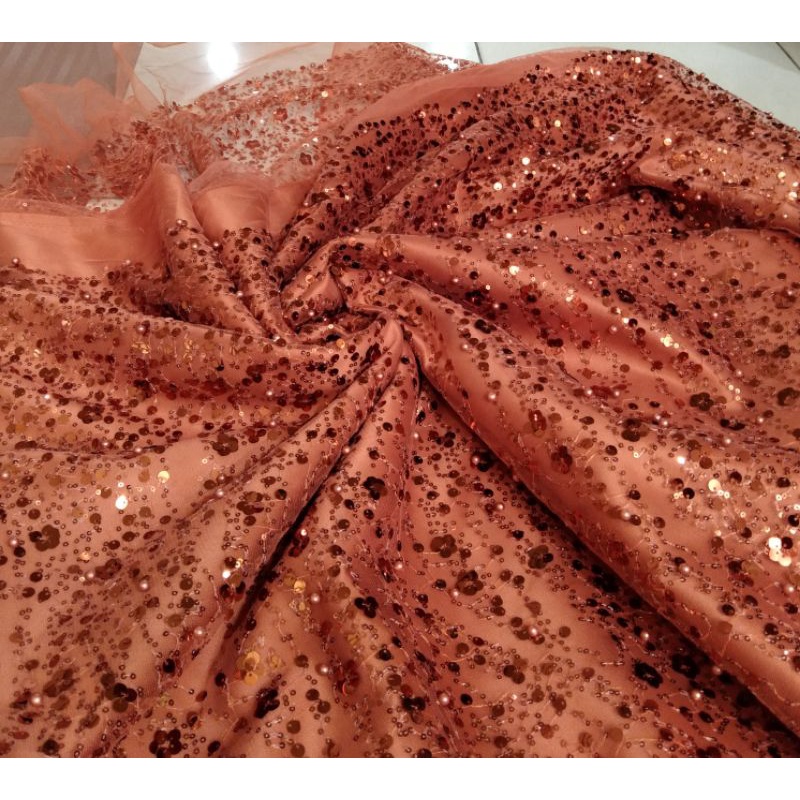 Kain TILE PAYET SEQUIN PREMIUM//Payet Sequin/Payet Sorousky/Bahan Gaun/Kebaya