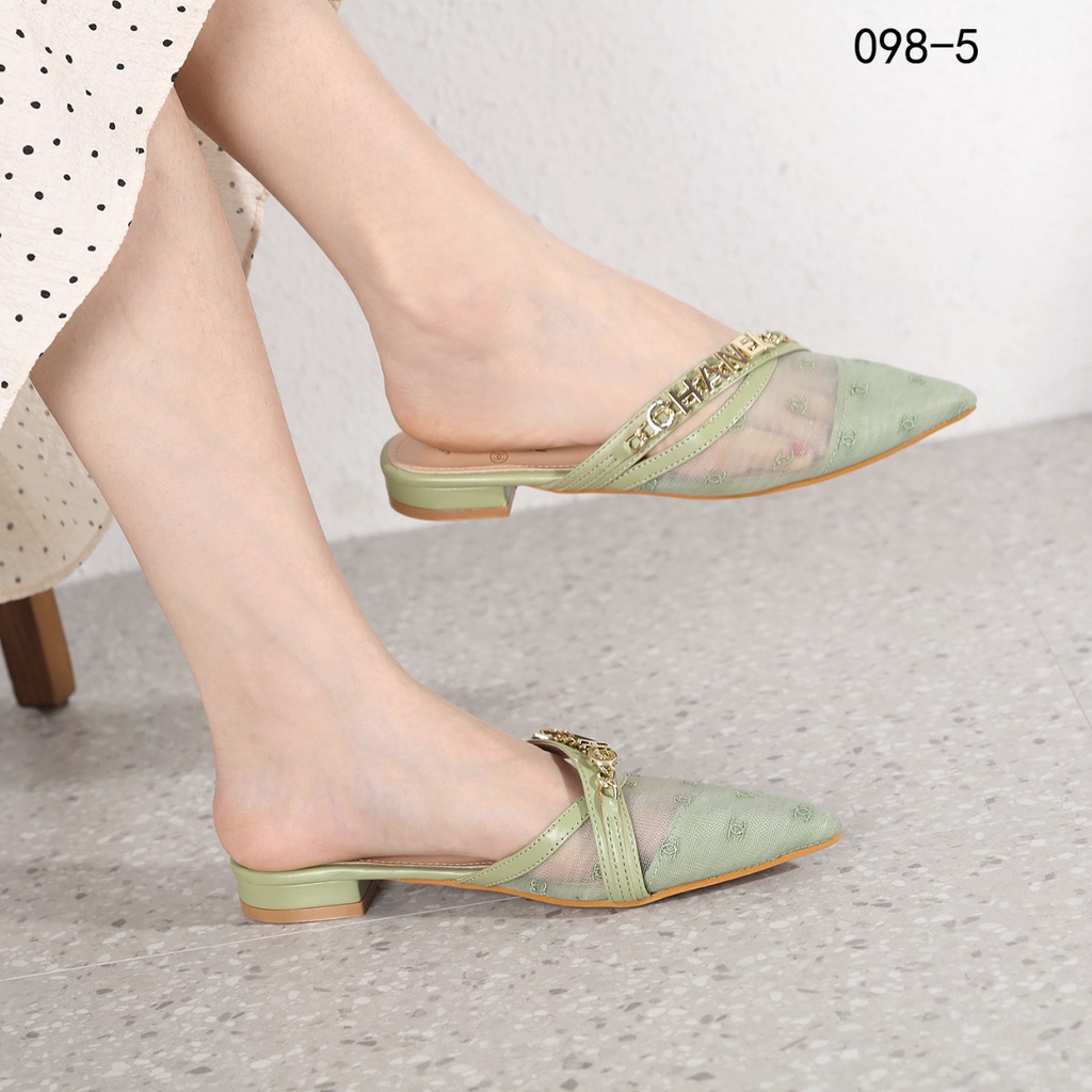 CH CC Mesh Flat Heel Shoes 098-5