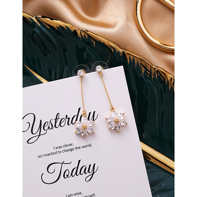 LRC Anting Tusuk Fashion Gold 925 Silver Needle Flower Earrings F93315