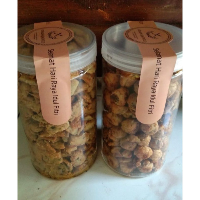 

KUE LEBARAN MURAH HARGA TERJANGKAU