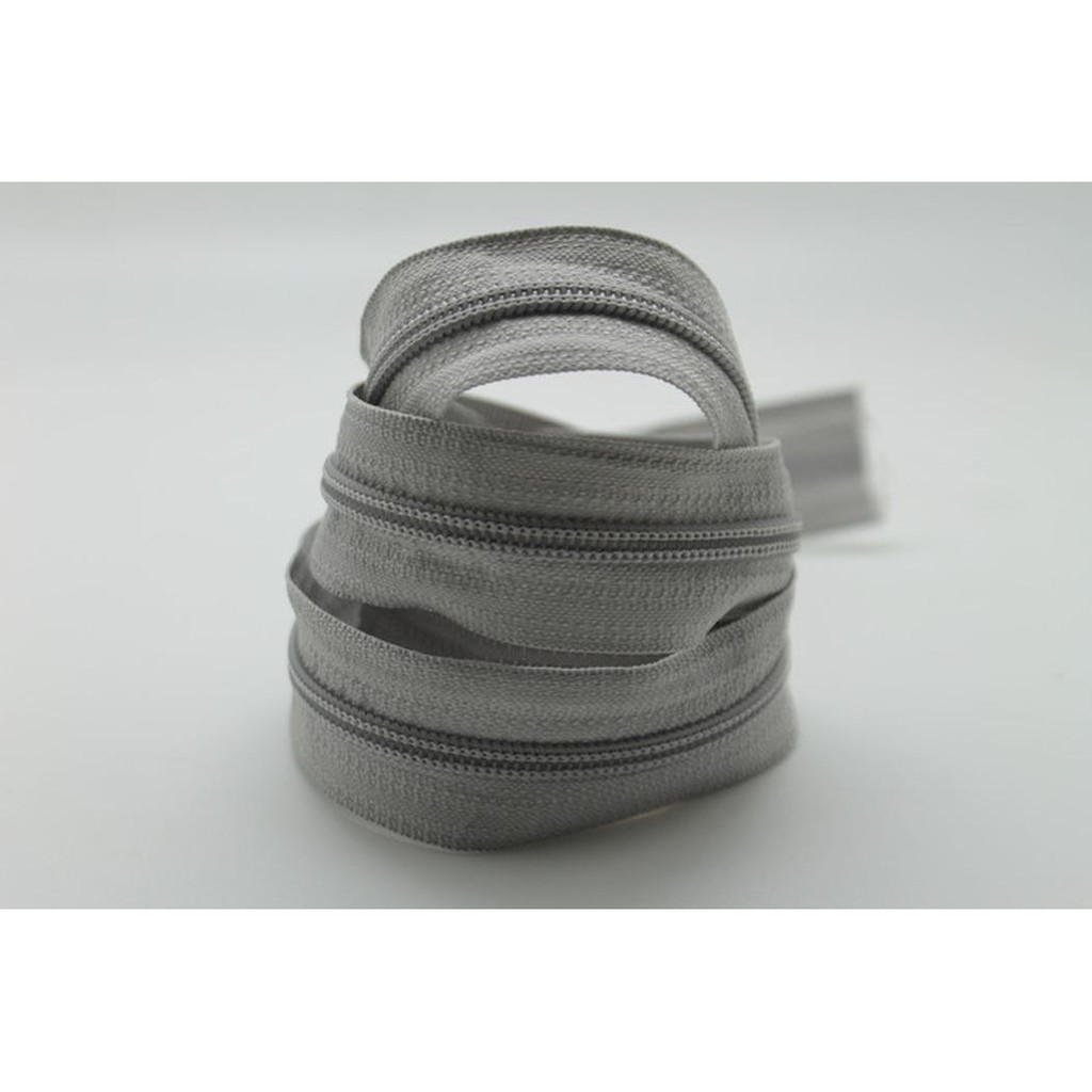 

Jual Zipper / Retsleting No. 5 Gerigi Plastik Diskon