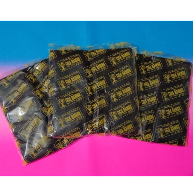 Promo Murah - Plastik Kresek Hitam Merk Tiga Bambu Uk Kecil ( 15 )