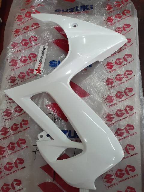 cover legsil sayap luar dalam kiri satria fu 150 2008 2013 putih original sgp
