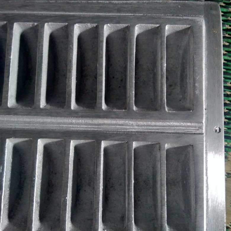 R24t Tebal - Cetakan Kue Pukis Pancong Balap 24 Lubang - Free Tutup & Cungkilan