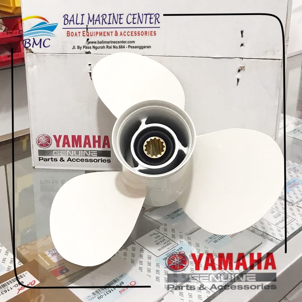 663-45952-02 PROPELLER 40PK 12" ORI YAMAHA
