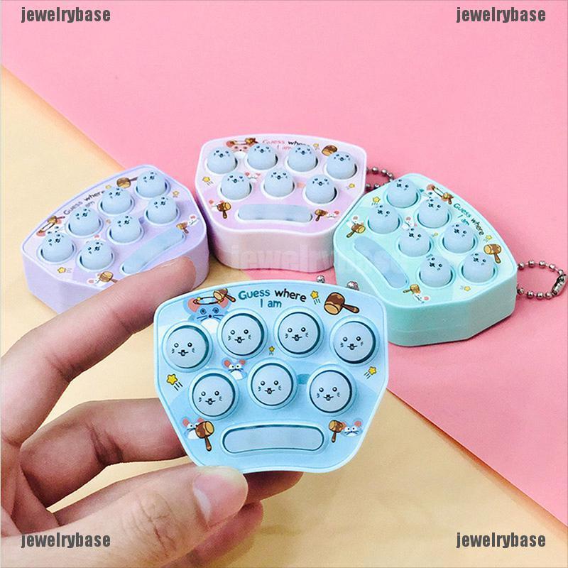 (Base) Konsol Game Genggam Mini Portable Bentuk Hamster Untuk Anak