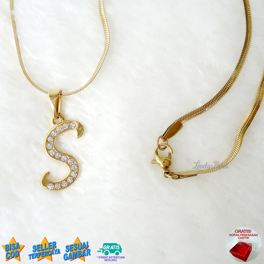 Lovelybutik Honey Kalung Huruf Titanium Anti Karat Inisial S Uk 45 cm BONUS KOTAK PERHIASAN