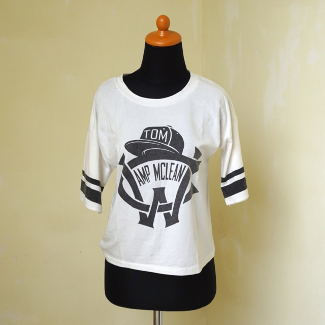 Amp clean kaos army hat top