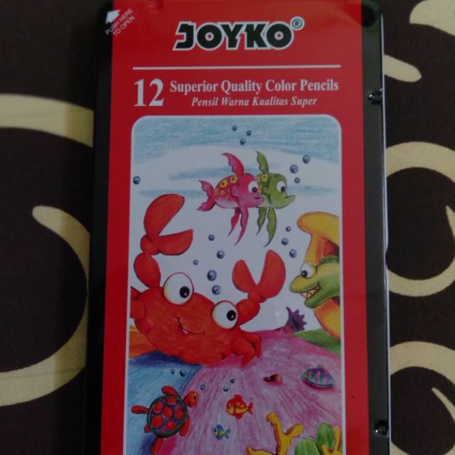 

Pensil warna box kaleng 12 warna