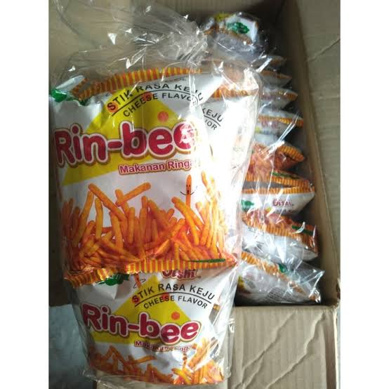 Oishi rin bee Makanan ringan Rin Bee stik rasa keju pack ( isi 20 pcs) cemilan murah dan enak