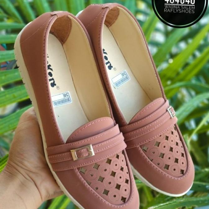 Best Product Sepatu Sandal Kickers Wanita Flat Shoes - Paling Diminati