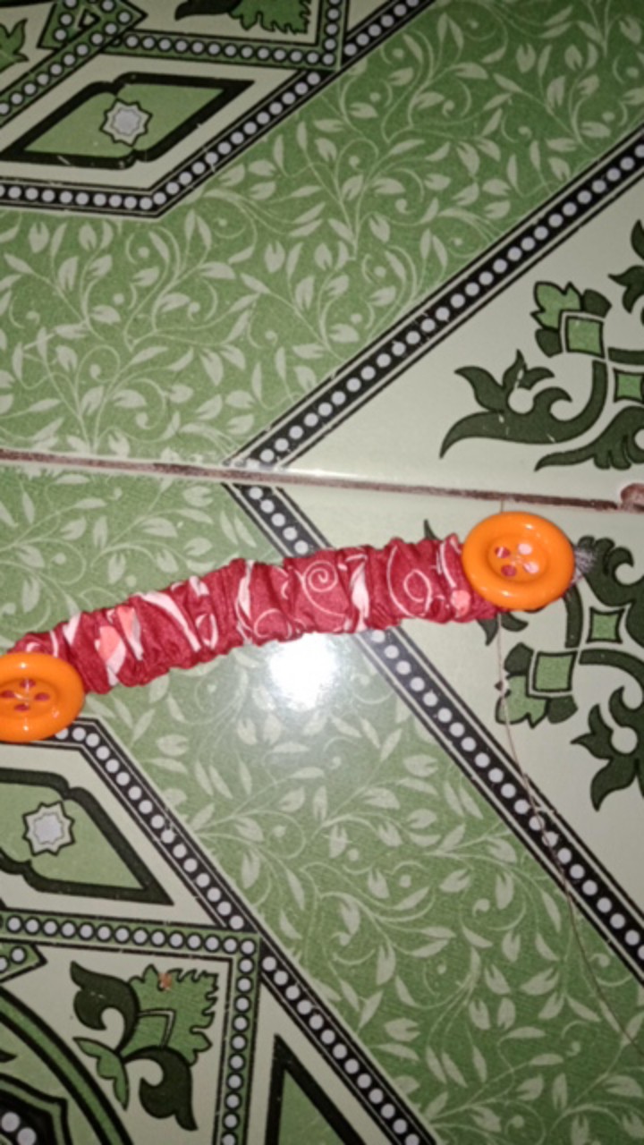 Pengait Masker Kain Hijab