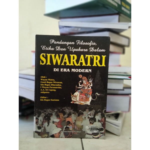 

Buku Agama Hindu Siwaratri di Era modern