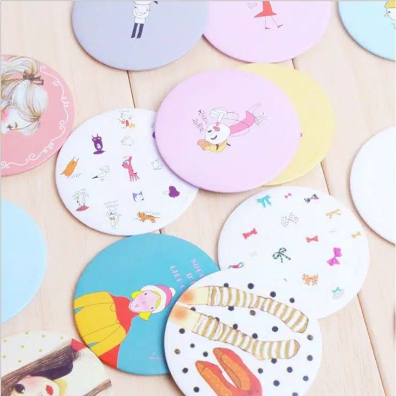 Cermin Bulat Mini Lucu Kaca Cermin Make Up Bulat Travelling Motif Karakter Lucu