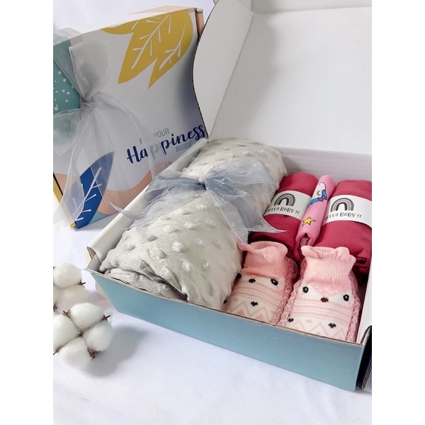 Kado bayi laki laki &amp; perempuan/Gift set lahiran/Hampers bayi murah/Kado baju setelan bayi dan handuk bayi lengkap (Kado bayi baru lahir Libby baby)