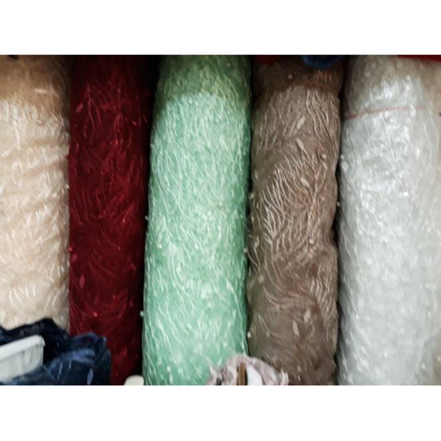 Tile Akar Mutiara Gliter