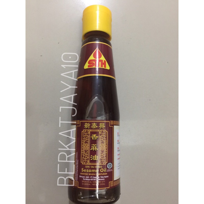 

SIN TAI HING STH Minyak Wijen Campuran 210ml Sesame Oil HALAL MUI