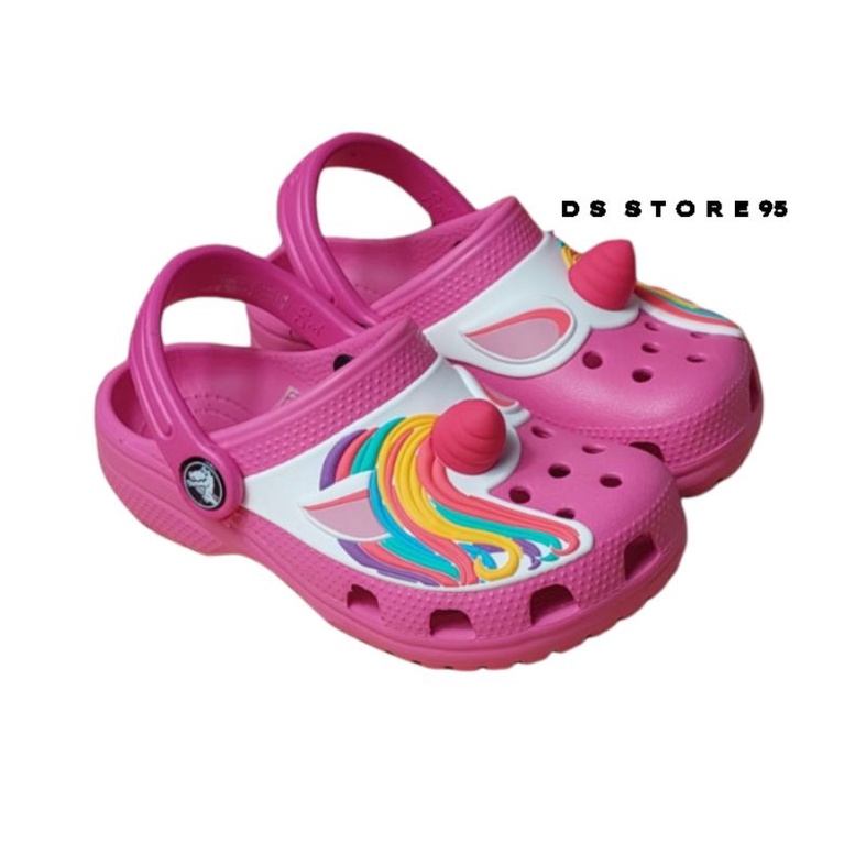 SANDAL CROCS ANAK UNICON 3D / CROCS PONY / CROCS UNICON ANAK PREMPUAN