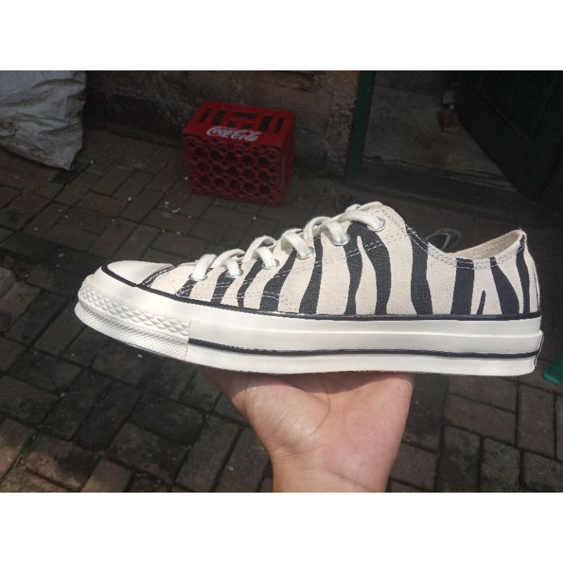 chuck 70 ox zebra