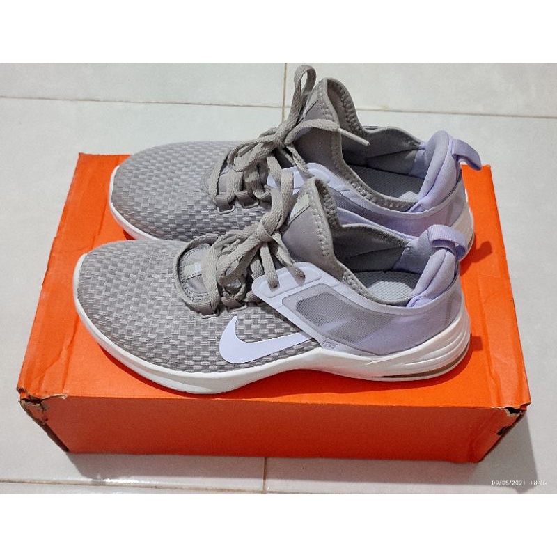Sepatu Nike Air Max Bella TR2 Women Training Shoes ORI WITH BOX
