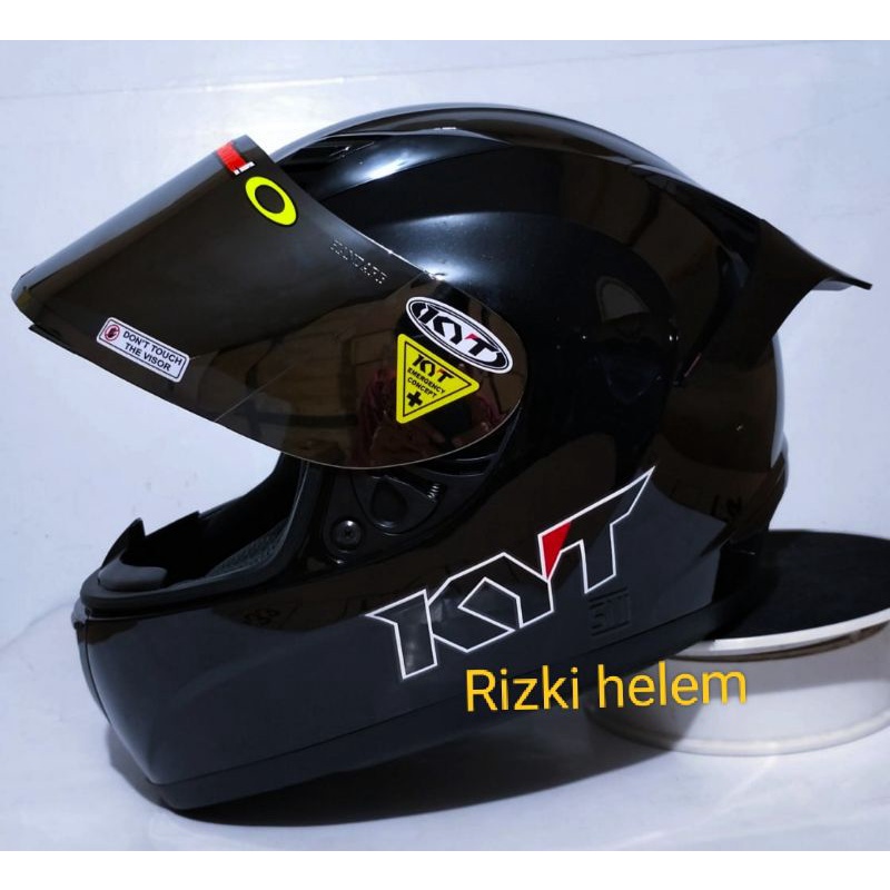 helm full face kyt r10 black doff paket ganteng (gratis visoor oginal kyt)-Hitam Glossy