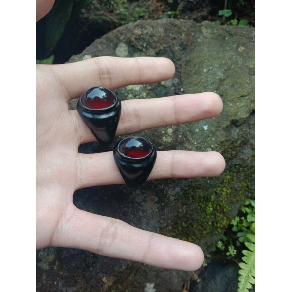 Batu akik Getah Katilayu... Cincin Batu Akik Getah Katilayu 100%Asli Dan dari kualitas Terbaik