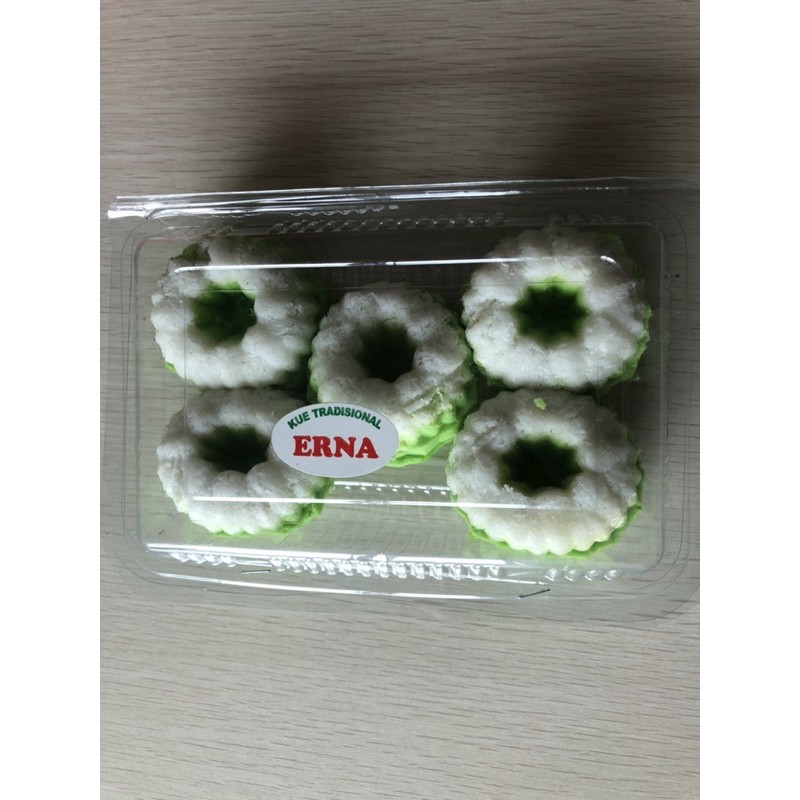 

Kue jajanan pasar