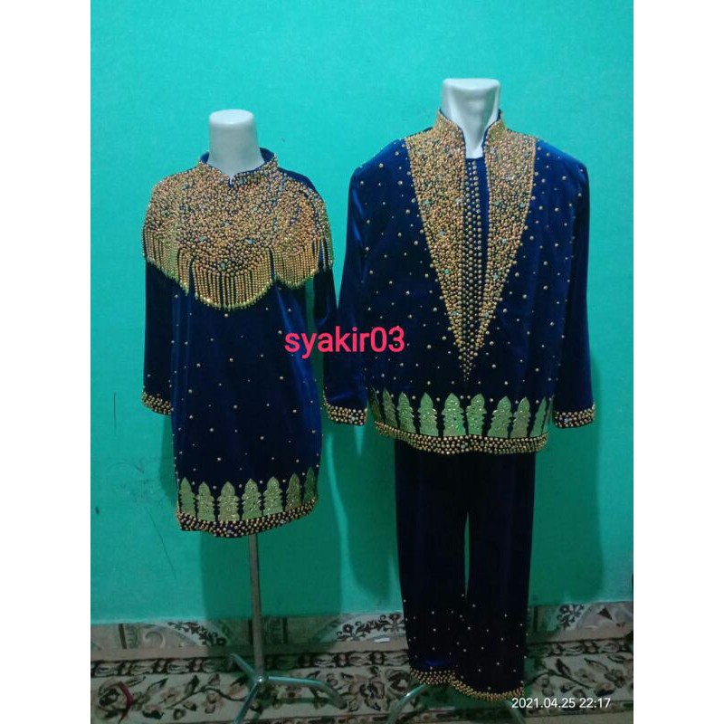 baju pengantin kurung beludru