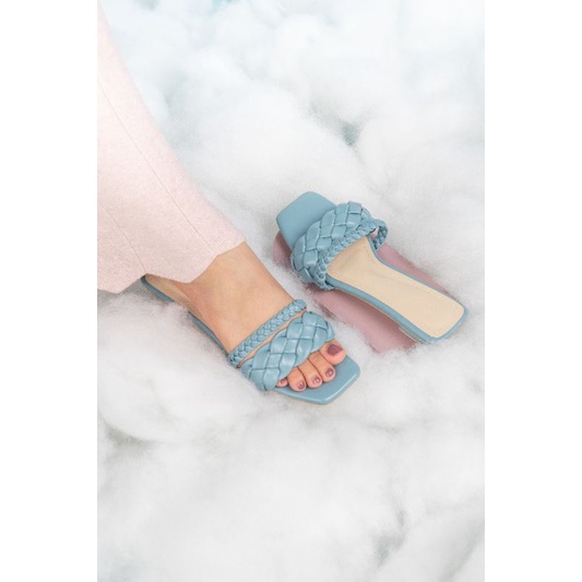 LOWI SANDAL by local id