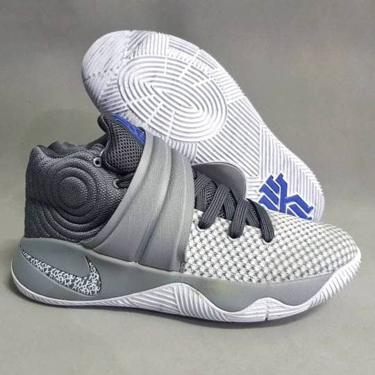 Sepatu Basket KuliahSepatu Basket Nike Kyrie Irving Premium Original - Air jordan