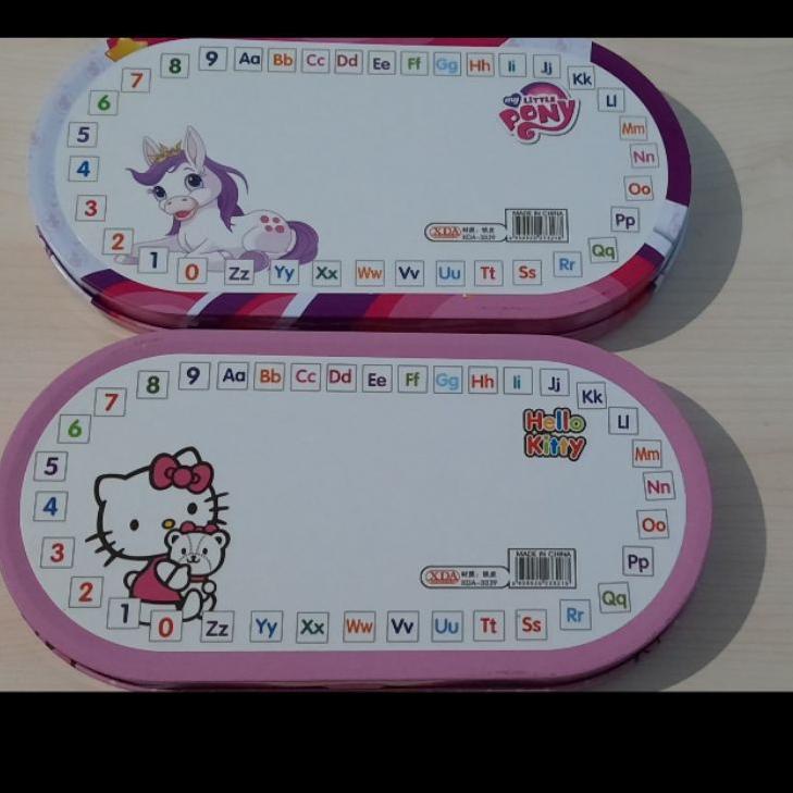 

Terbaru! FREE BUBBLE WRAP + DUS Tempat Pensil Kotak Pensil 2 Susun Study Set Gunting Komplit + Papan Tulis White Board XDA-3339