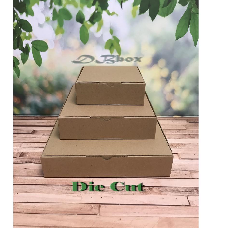 

Paling Istimewa (10pcs) Kardus uk.25x12x5 cm...Die Cut untuk kotak Aksesoris dll, model box pizza