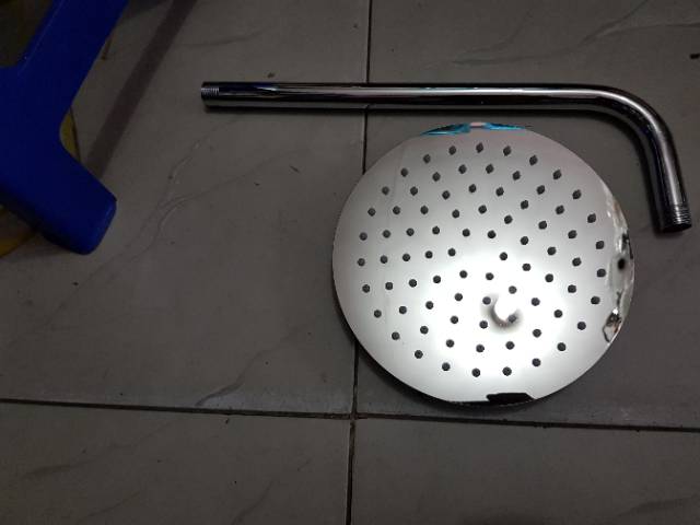 Wall shower stainless bulat 8in 20cm PROMO