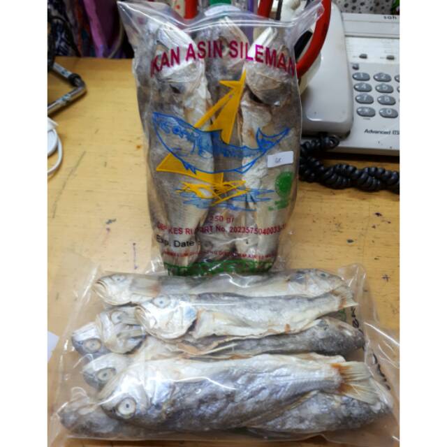 

IKAN ASIN SILEMAN CAP MOROSENENG 250G