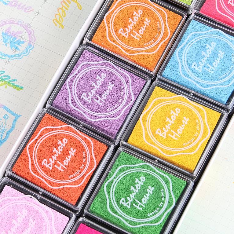 

Kekinian.. 1 set (20colors / set) inkpad stamp pad 4x4cm for journal scrapbooking 78