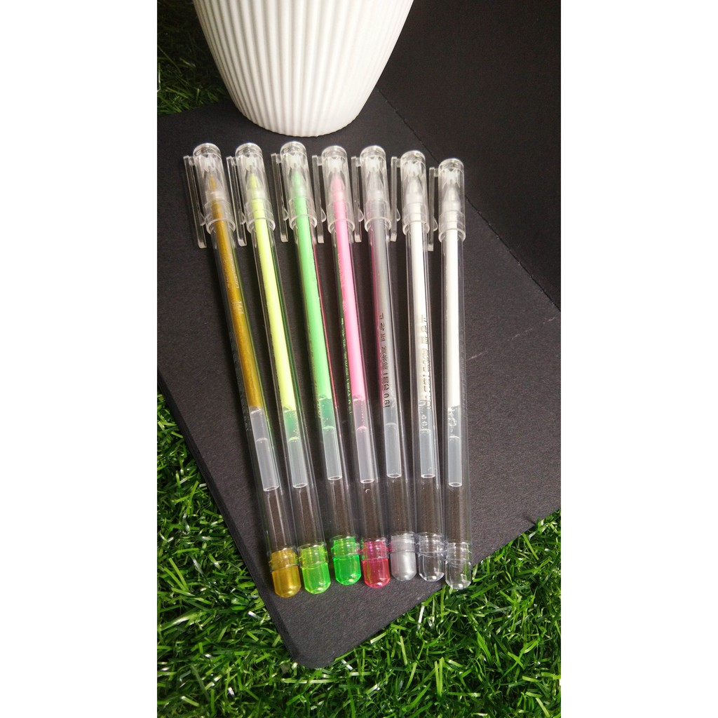 

Pulpen Gel Metallic Warna Warni Cerah 7 Warna