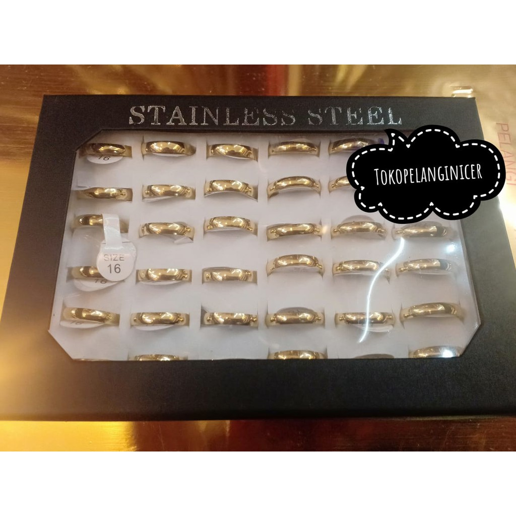 Cincin Titanium Pria Wanita Slim Stainless Stell Cincin Couple Anti Karat Tokopelanginicer