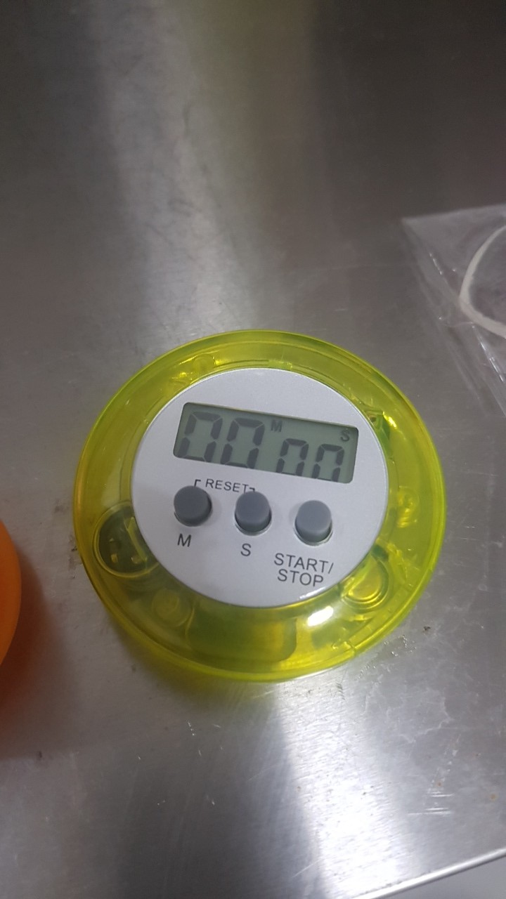 Digital Kitchen Timer Clock Alat Dapur Masak Chef Waktu Panggang Oven Steam Boil Chicken Beef Koki