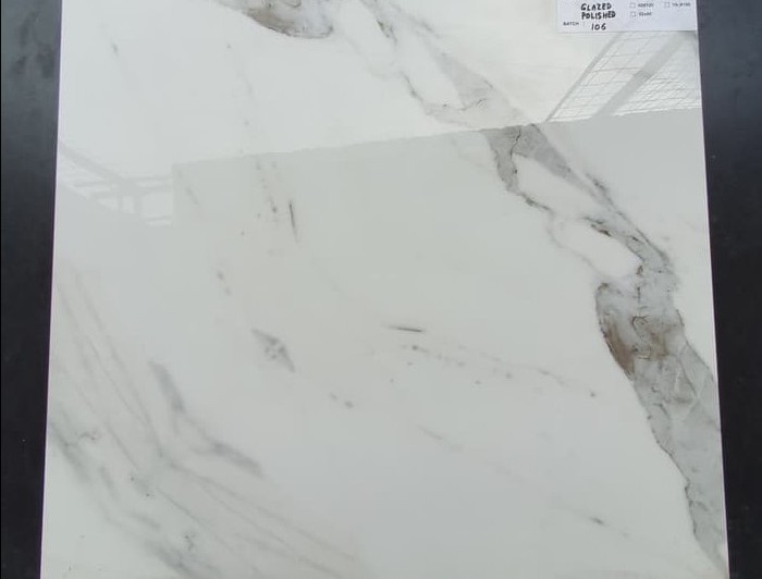 GRANIT VALENTINO GRESS 60X60 CM GRAND CARARA