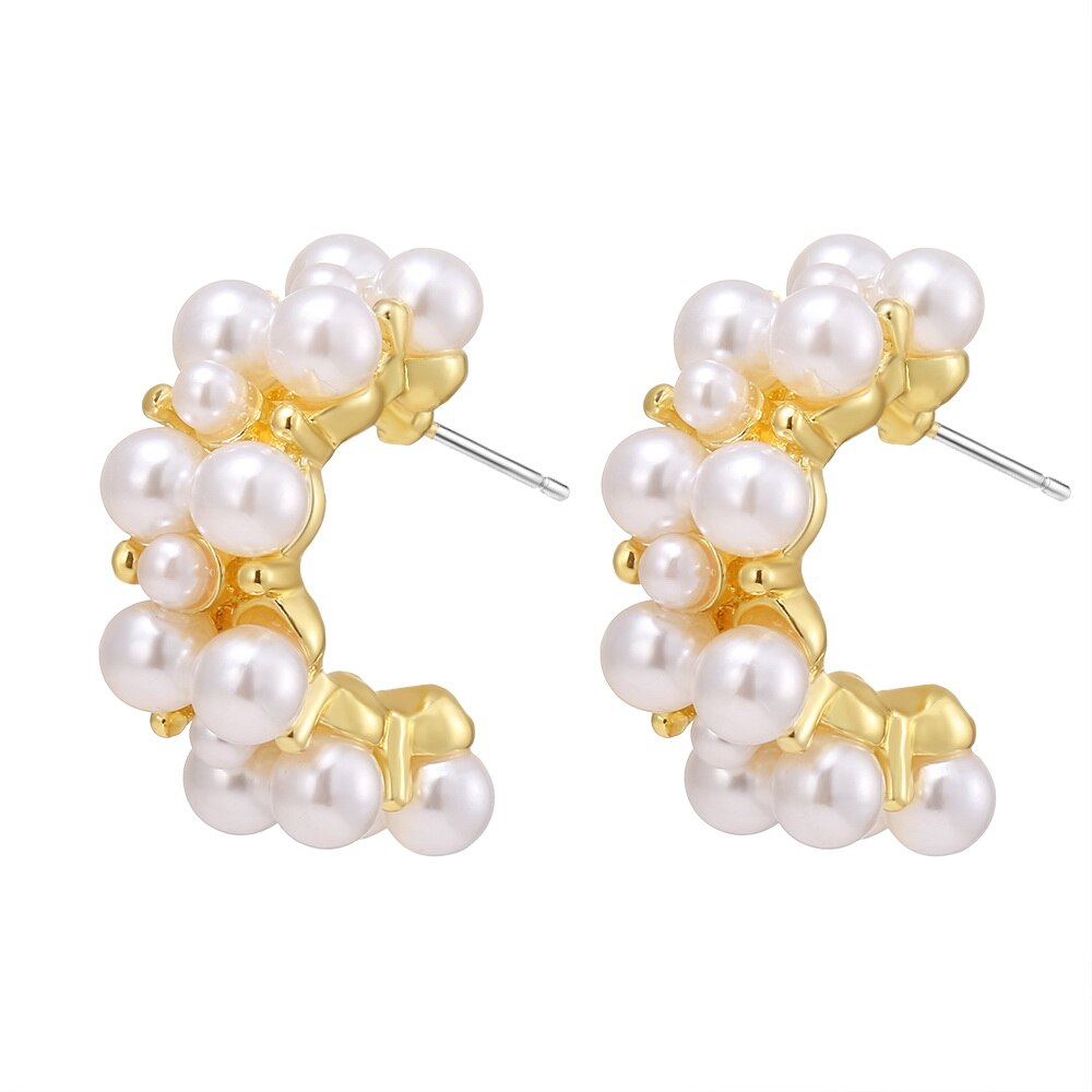 Anting Stud Desain Geometris Aksen Mutiara Bahan Logam Warna Emas Gaya Korea Untuk Wanita