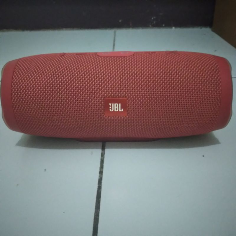 JBL Charge 3