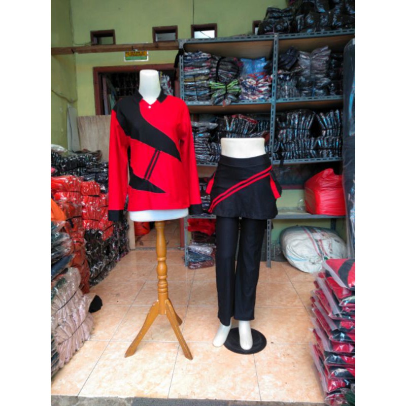 Setelan baju senam muslimah merah hitam biru