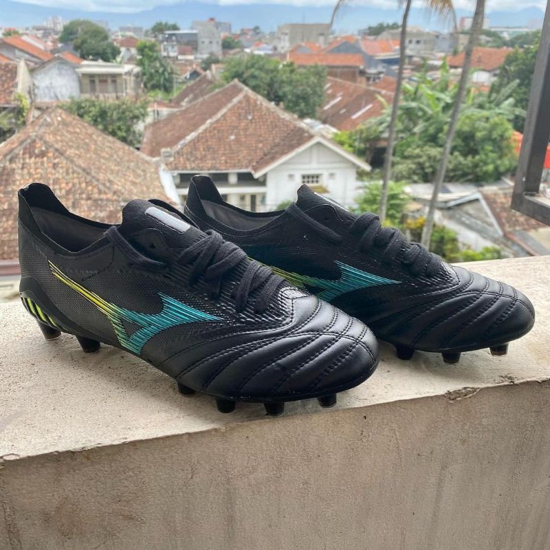Sepatu Bola Mizuno Morelia Neo 3 Beta Leather Black Cyber