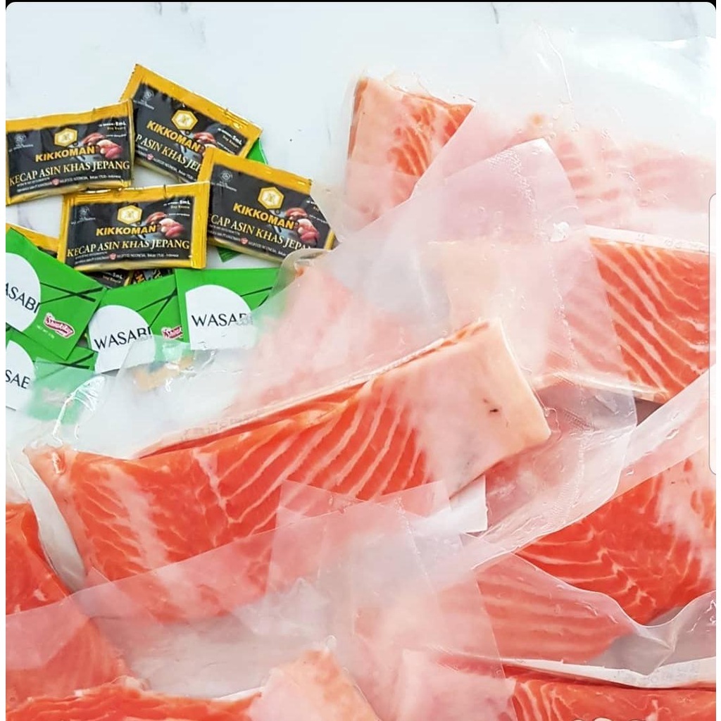 

Salmon Fillet Norwegia Fresh / Sashimi Grade