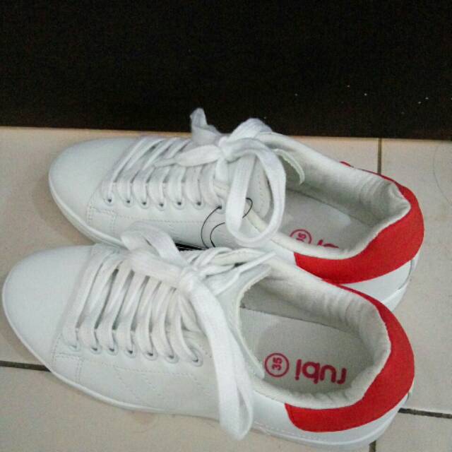 Sepatu Rubi