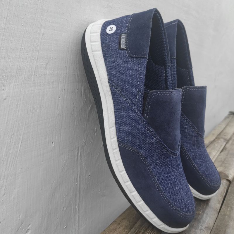 Sepatu Pria Kulit Slip On Kasual Sintetis Suede Premium Sol Karet Lenture