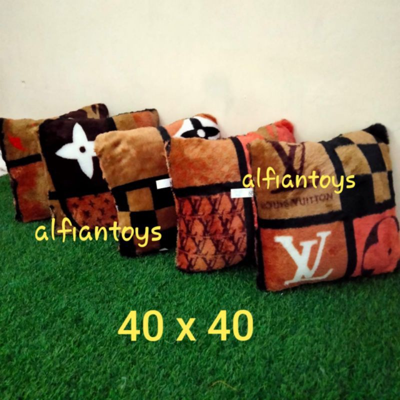 Bantal Sofa/Kursi Rasfur 7 mm &quot; MOTIF LV &quot; 40...[[ isi 1 pc ]]