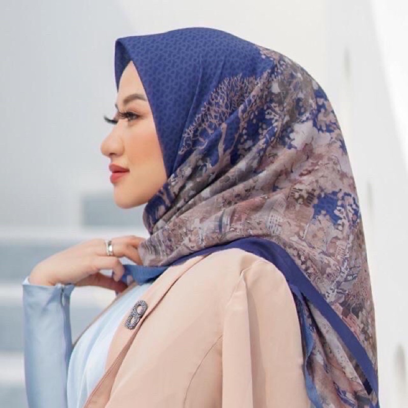 BUTTONSCARVES NEW YORK REBORN COLLECTOR (ROYAL BLUE)