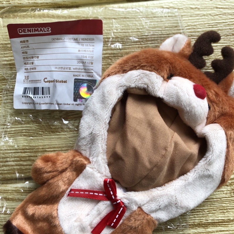 Official Denimalz Raindeer Costume Day6